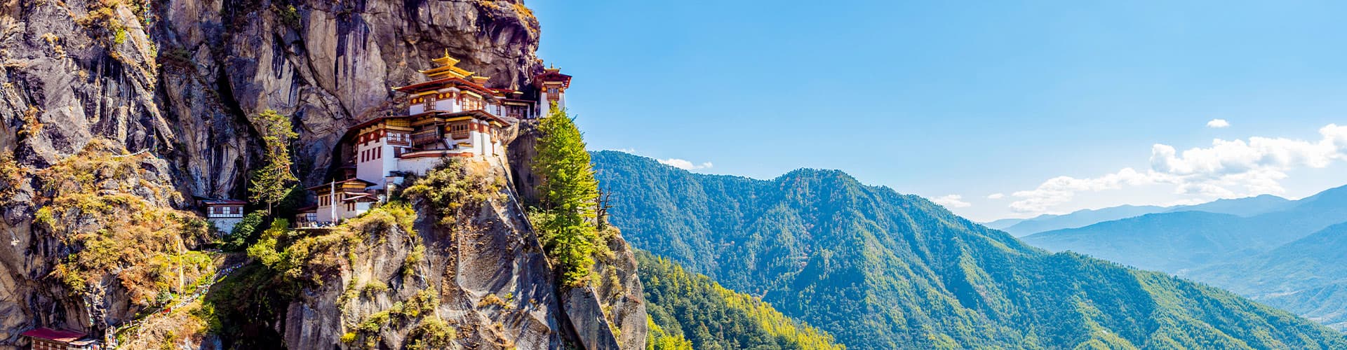 A panoramic view of the Tiger's Nest monastery, Paro, Bhutan
