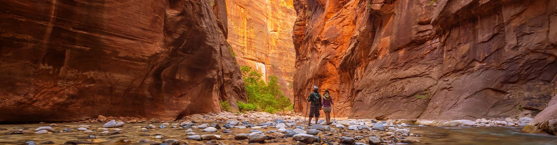 Hiking the Narrows, Zion NP, Utah, USA