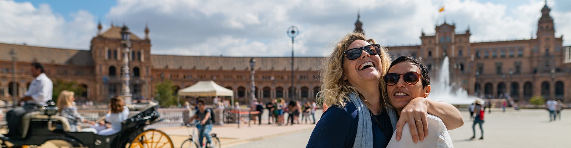 ZMPSC - Female travellers posing in Seville, Spain