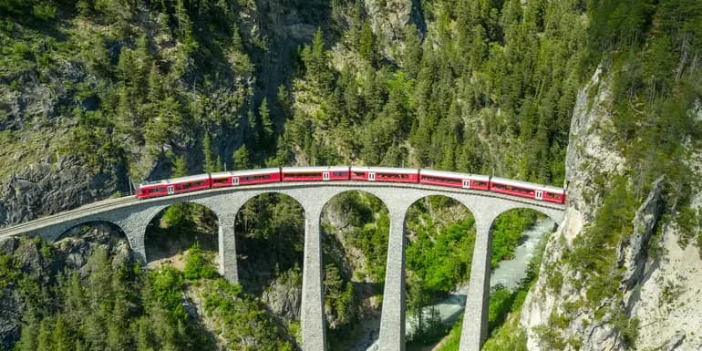Signature: Iconic Trains of Switzerland & Italy's Lake District image