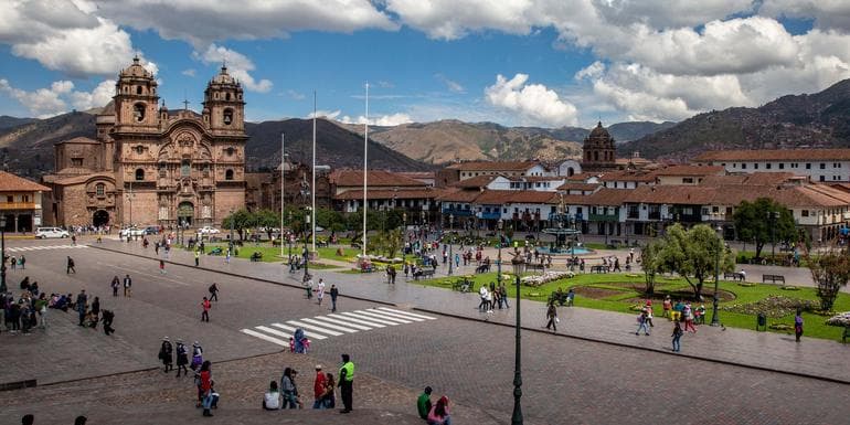 Cusco Day Tour: Scenic and City Highlights by Foot (half day) image