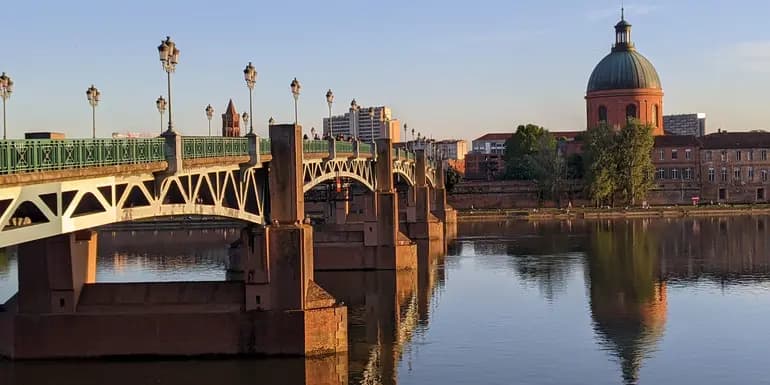 Local Living France: Toulouse image