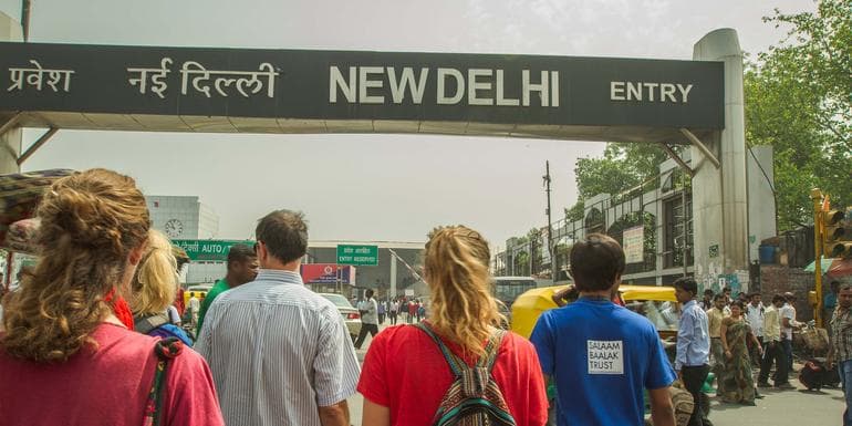 Delhi Day Tour: In Gandhi's Footsteps (half day) image