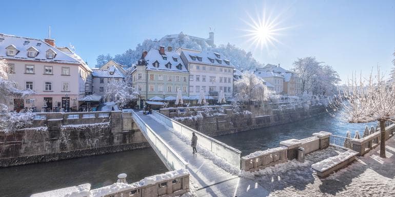 Christmas in Eastern Europe: Zagreb to Budapest image