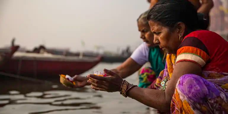 Varanasi to Kathmandu: Temples, Trails & Himalayan Hikes image