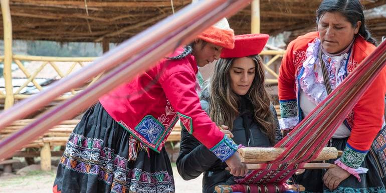 Quito to La Paz: Amazon & Ancient Cultures image