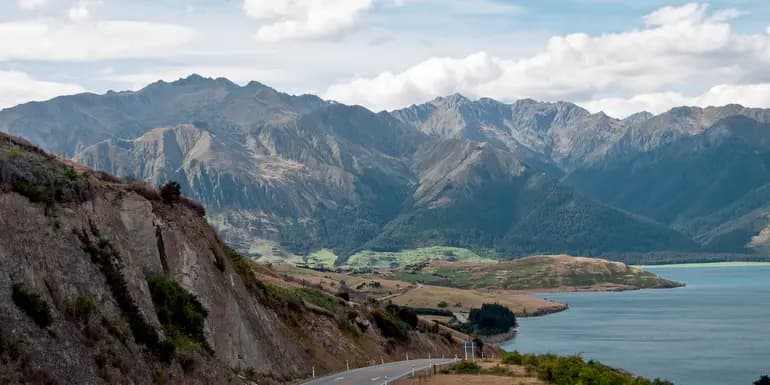 Australia and New Zealand: Surf, Sun & Epic Parks image