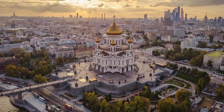 Back Roads of Russia: St Petersburg - Moscow image