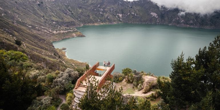 Ecuador: The Amazon, Cloud Forests & Crater Lakes image