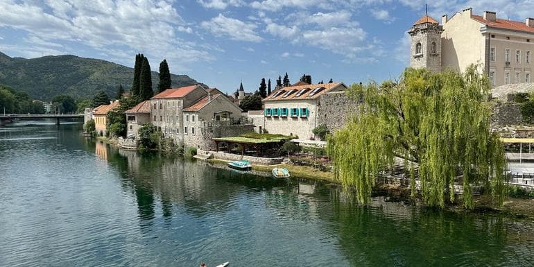 Croatia to Bosnia: Bustling Cities & Beautiful Sights image
