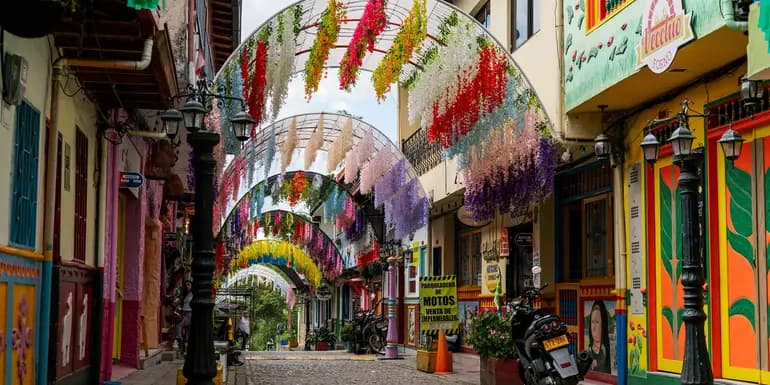 Central and South American Adventure: From Costa Rica to Colombia image