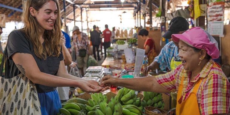 Bangkok Day Tour: Thai Foodie Tour and Cooking Class (half day) image