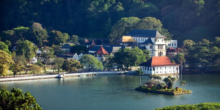 Sri Lanka Express image