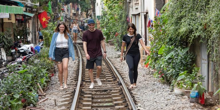 Hanoi Escape: Night Life, City Vibes & Bia Hoi Corner image