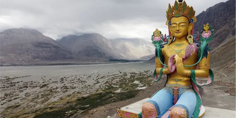 Golden Triangle & Ladakh: History, Culture & High Passes image