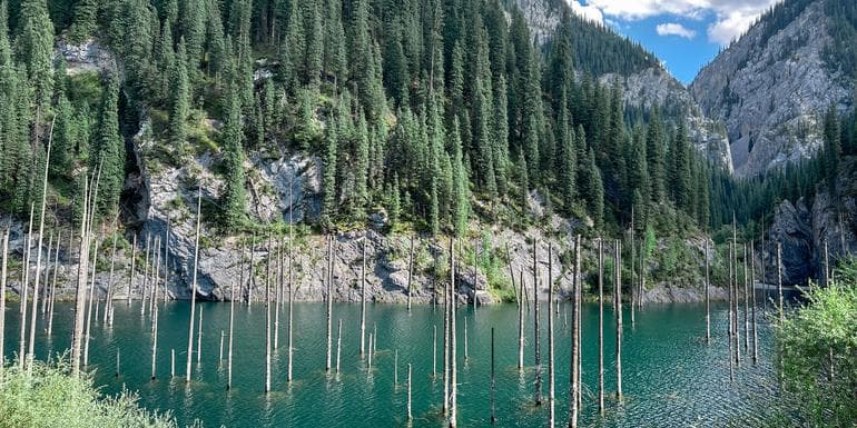 Kyrgyzstan & Kazakhstan: Colourful Canyons & Nomadic Living image