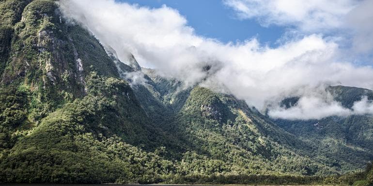 Explore Australia & New Zealand image