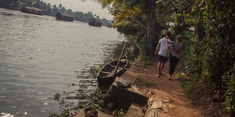 North to South India: The Taj Mahal & Goa Good Times image