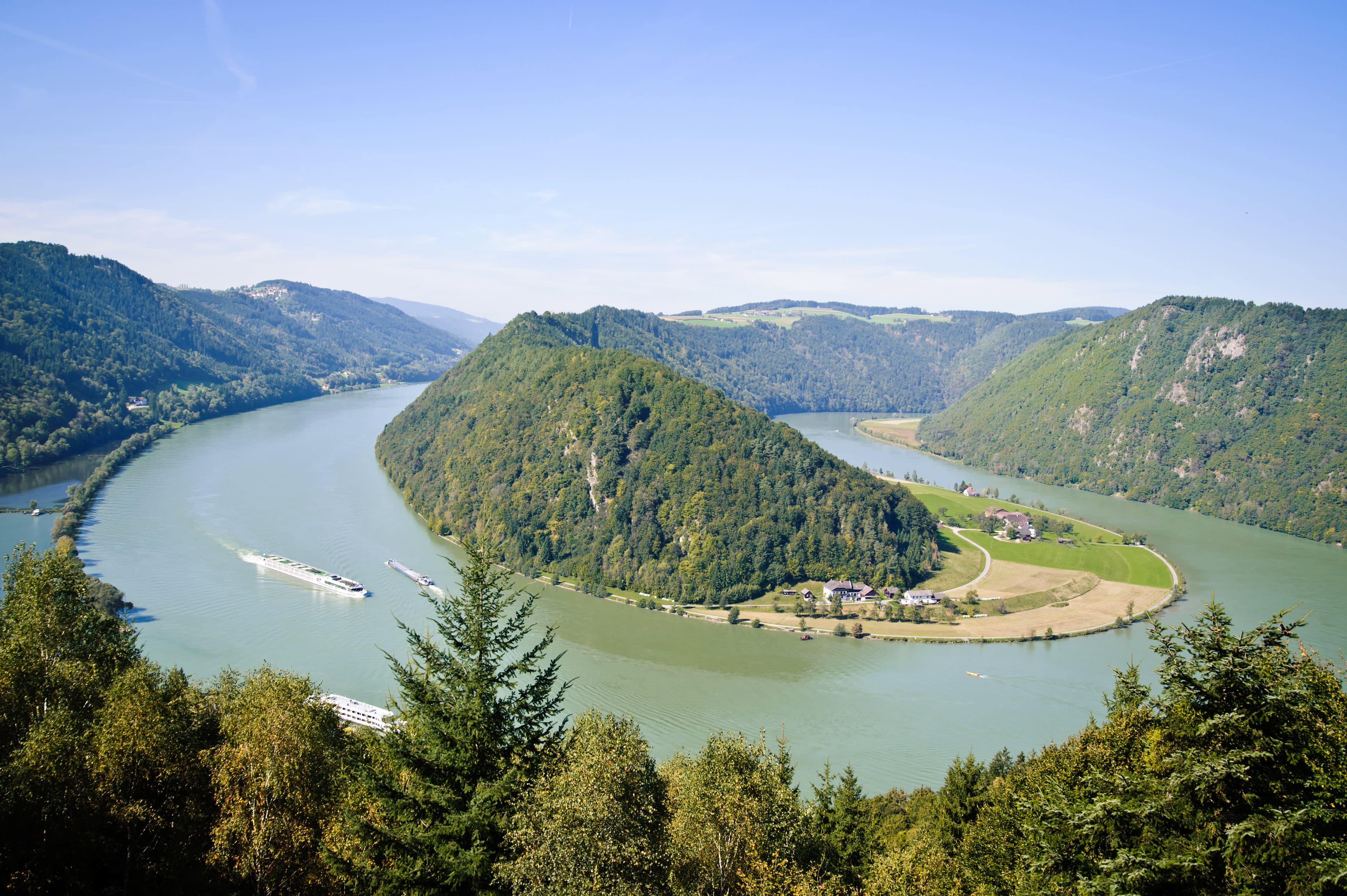 Cycling on the Danube from Passau to Vienna