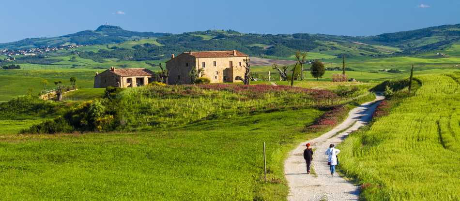 Exploring Tuscan Hilltop Towns