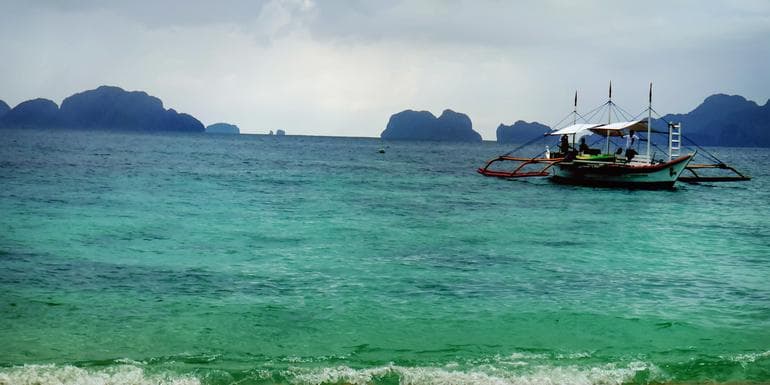 Islands of the Philippines on a Shoestring image
