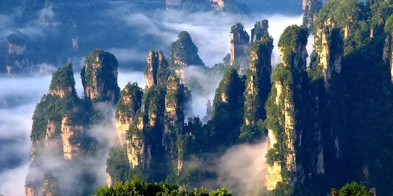 Journeys: Iconic China image